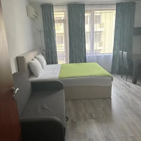 Sveti Vlas Apartment *